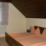 Photo of 4-bed room, bath, toilet