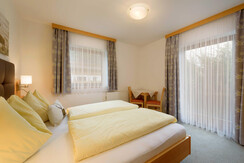 Schalfzimmer_App_1u2_1