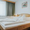 Photo of Waldblick-Doppelzimmer, Dusche oder Bad, WC