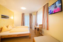 Dreibettzimmer