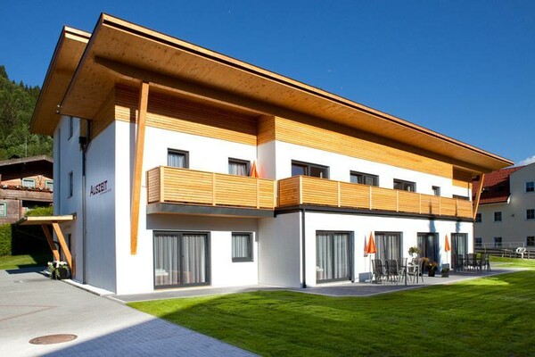 Haus im Sommer