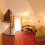 Photo of hotel apartment with shower, WC