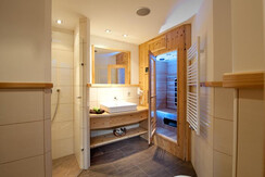 Feldingalm-Hofgastein-Badezimmer-Chaletappartement