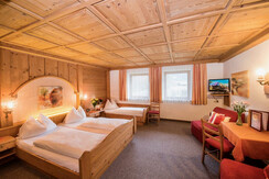 Dreibettzimmer
