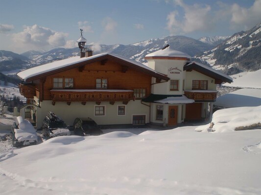 Vorderansicht Landhaus Gruber