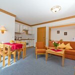 Photo of Hotel suite, shower, toilet, 2 bed rooms