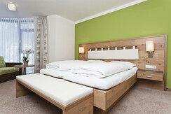 Bett Superior