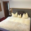 Photo of double room with shower, WC