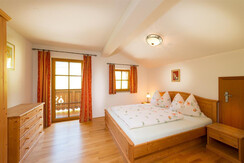 Schlafzimmer mit Balkon