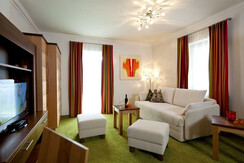 Parkvilla-Bad-Hofgastein-Wohnung-Amade-Wohnzimmer