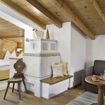 Photo of suite with shower, WC