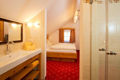 Typ C - Bad und Schlafzimmer