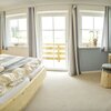 Photo of ap/combined living-bed-room/shower, WC