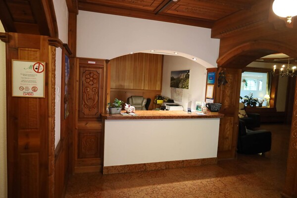 Reception 2
