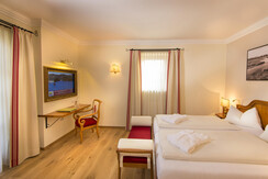 Doppelzimmer mit Balkon