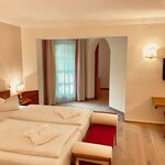 Photo of hotel-ap. with shower or bath tub, WC