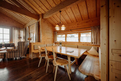 Almdorf Reiteralm_Premium-Chalet Bergbaron und Fre