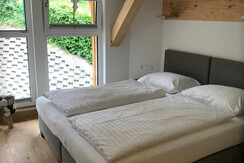 Schlafzimmer 4