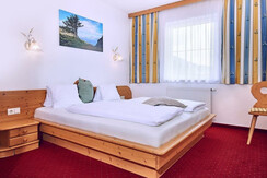 schlafzimmer-gross