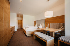 Suite Kristall-17