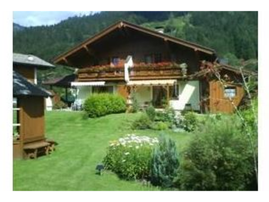 Ferienhaus im Sommer