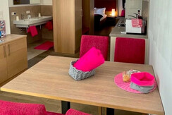 Suite 1