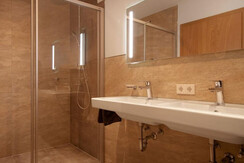 bad-dusche-