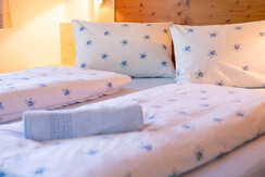 App-4-Doppelbett