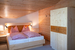 App-8-Schlafzimmer