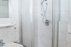 shower-toilet