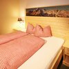 Photo of Double room with extra bed, shower/WC
