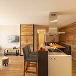 Photo of Triple room, shower or bath, toilet, 3 bed rooms