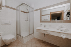 Bathroom Double Room Basic