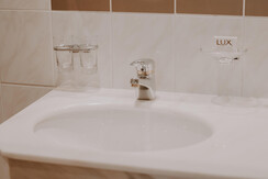 Bathroom Double Room Basic