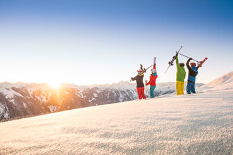 Sunshine Skiing in Flachau