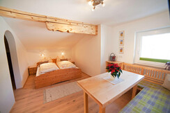 Mansarden-Familienzimmer