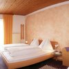 Photo of triple room with shower, WC