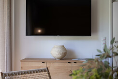BASE 1.06 | living room with tv