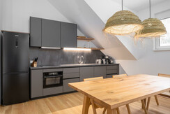 BASE 1.09 | kitchen with generous dining area