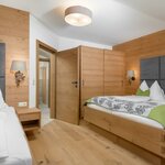 Photo of Apartment, shower, toilet, 2 bed rooms