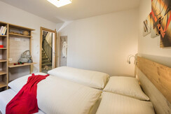 Penthouse PLUS (4)