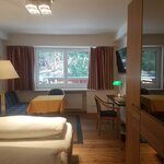 Photo of Twin room, shower, toilet, good as new