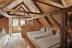 DorfinderStadt-Chalet-Edelweiß-Lager