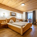 Photo of Double room, shower, toilet, balcony | © copyright cfmedia – Fischbacher Christian