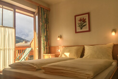 Schlafzimmer Top B