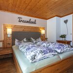 Photo of Zweibettzimmer, Dusche, WC, Balkon