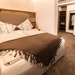 Photo of Pckg, Triple room, shower, toilet, north