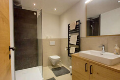 Bad Appartement C