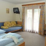 Photo of Family- Fourbed room, 35 qm² | © www.golker-gastein.at