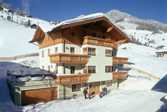 Hausansicht Winter